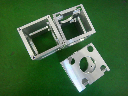Части алюминиевой точности CNC подвергая механической обработке анодируя с утверждением ISO