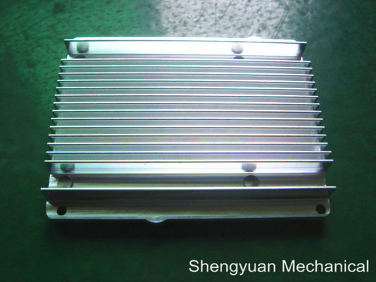 Heatsink штранг-прессования изготовленной на заказ точности CNC подвергая механической обработке алюминиевый с покрытием преобразования