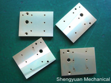 Heatsink Raf 65 алюминиевой точности CNC подвергая механической обработке/24 с желтой поверхностью Alodine 1200