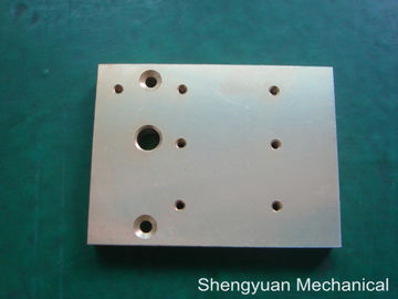Heatsink Raf 65 алюминиевой точности CNC подвергая механической обработке/24 с желтой поверхностью Alodine 1200