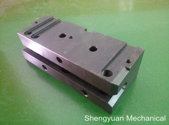 Части 4140 Prehard точности CNC стального блока для изготовления штампа подвергая механической обработке для горнодобывающей промышленности
