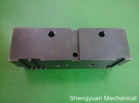 Части 4140 Prehard точности CNC стального блока для изготовления штампа подвергая механической обработке для горнодобывающей промышленности