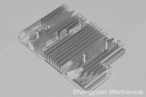 Компоненты Heatsink стана оси CNC 3 машины точности алюминиевые электронные