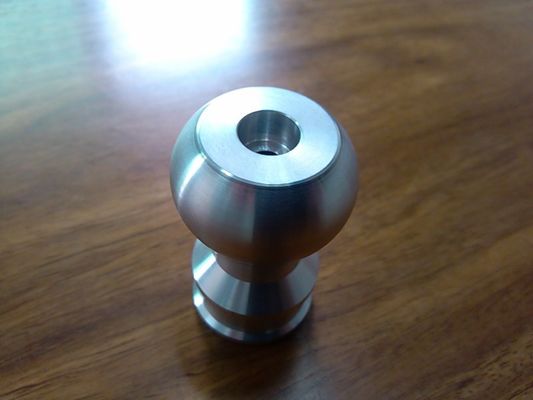 CNC подвергал части механической обработке повернутые точностью для Automabiles, мотоцикл компонентов